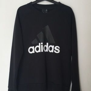 Adidas sweatshirt size M